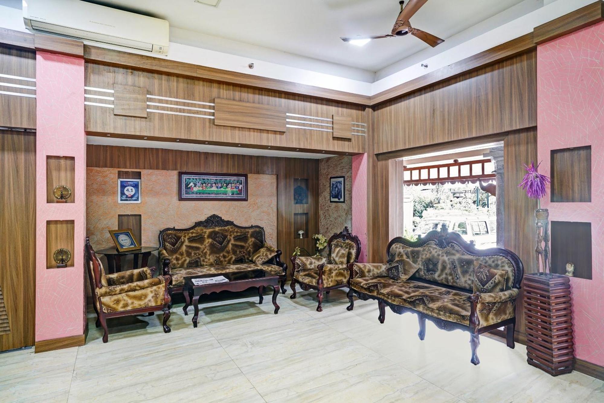 Palette - Pagoda Resorts Alappuzha Extérieur photo