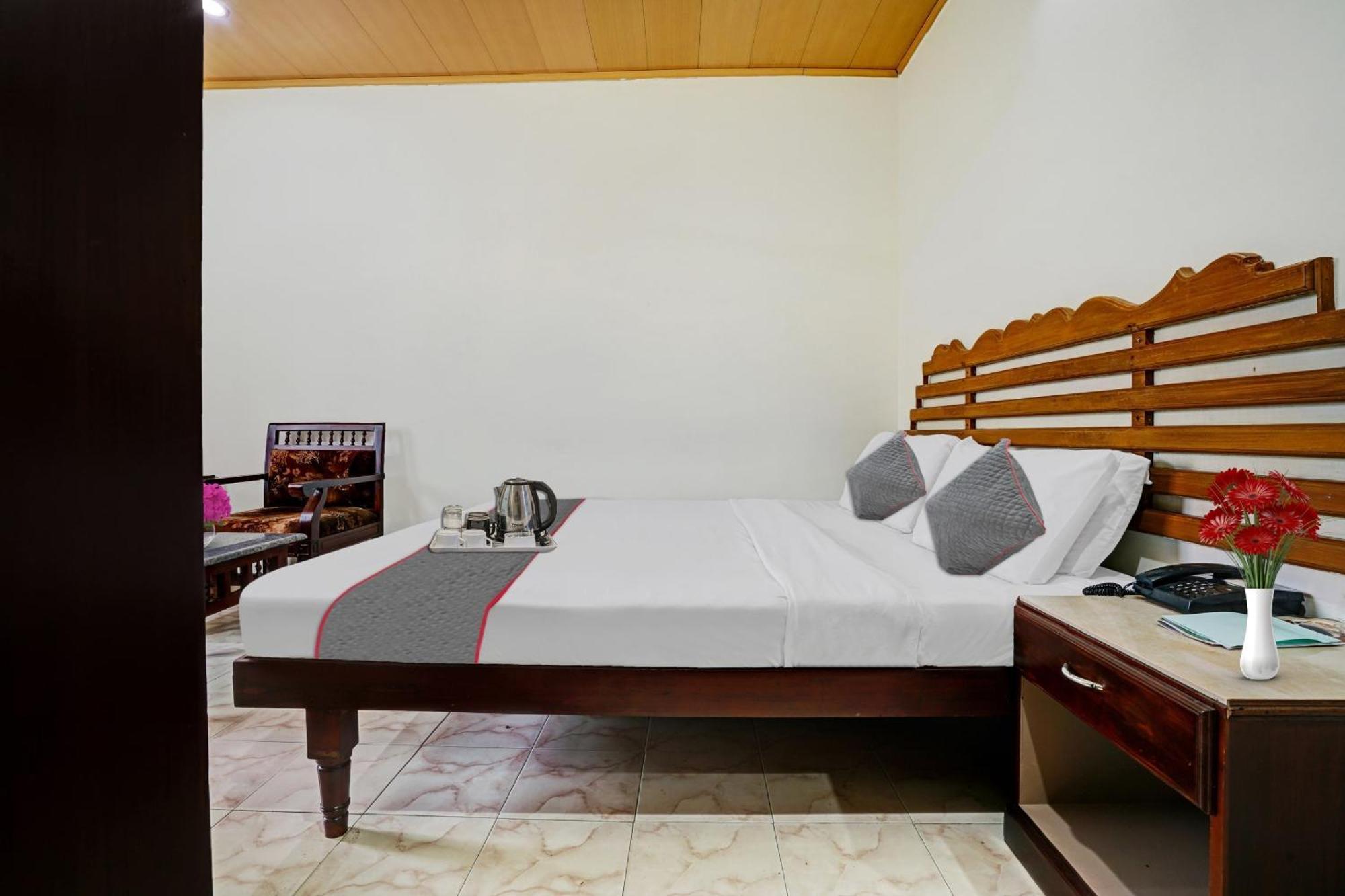 Palette - Pagoda Resorts Alappuzha Extérieur photo