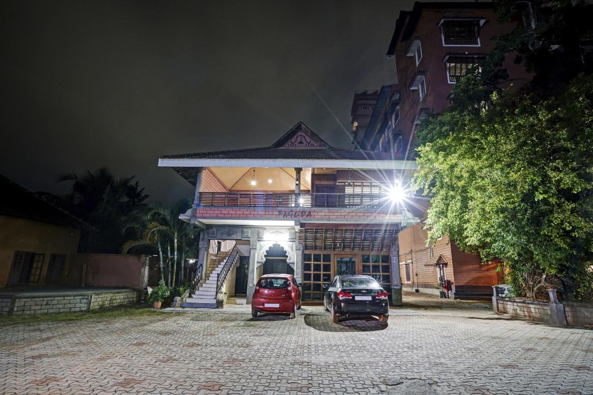 Palette - Pagoda Resorts Alappuzha Extérieur photo
