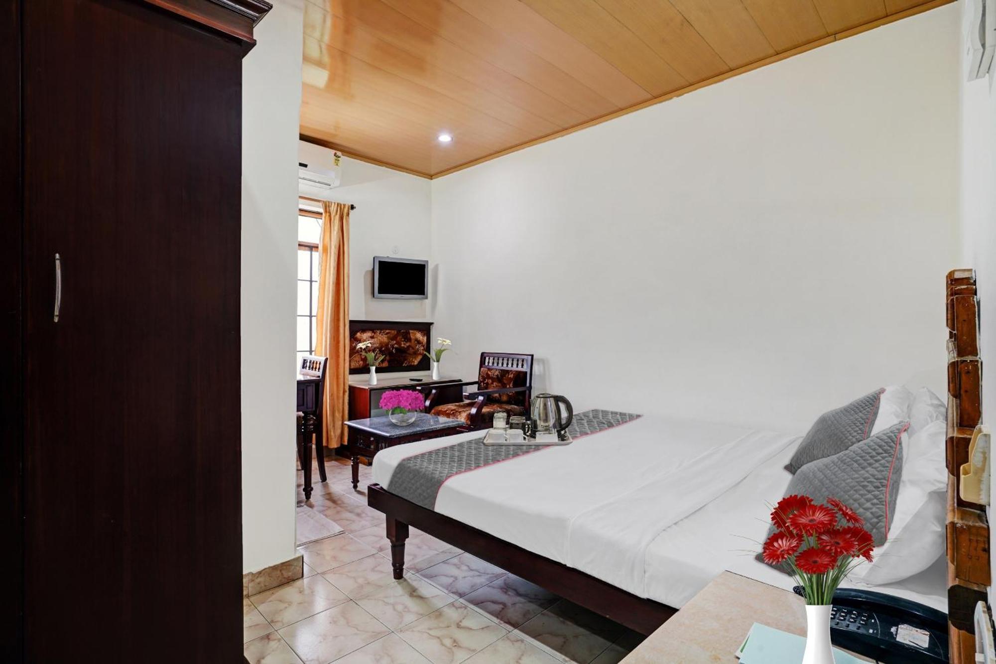Palette - Pagoda Resorts Alappuzha Extérieur photo