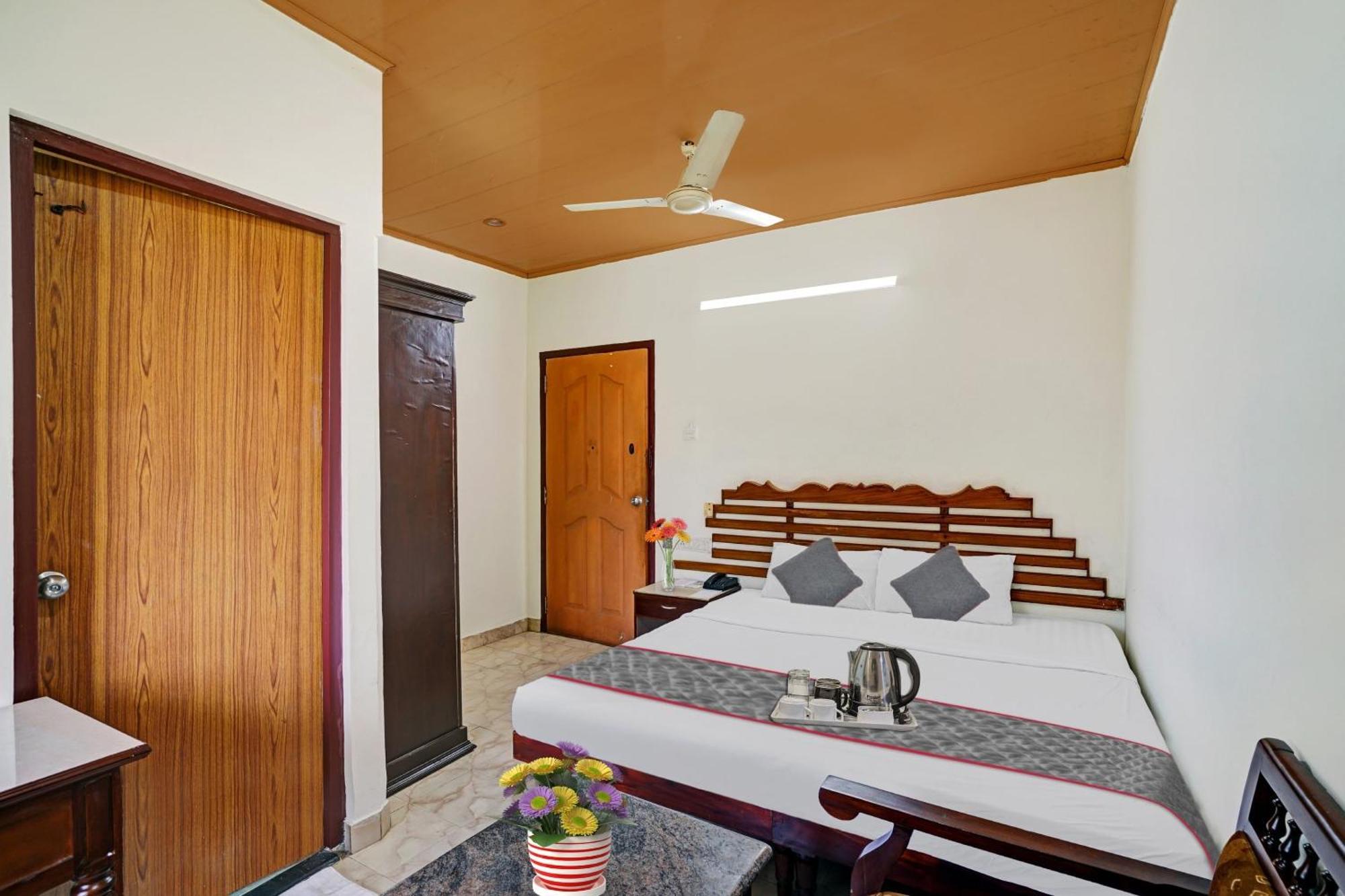 Palette - Pagoda Resorts Alappuzha Extérieur photo
